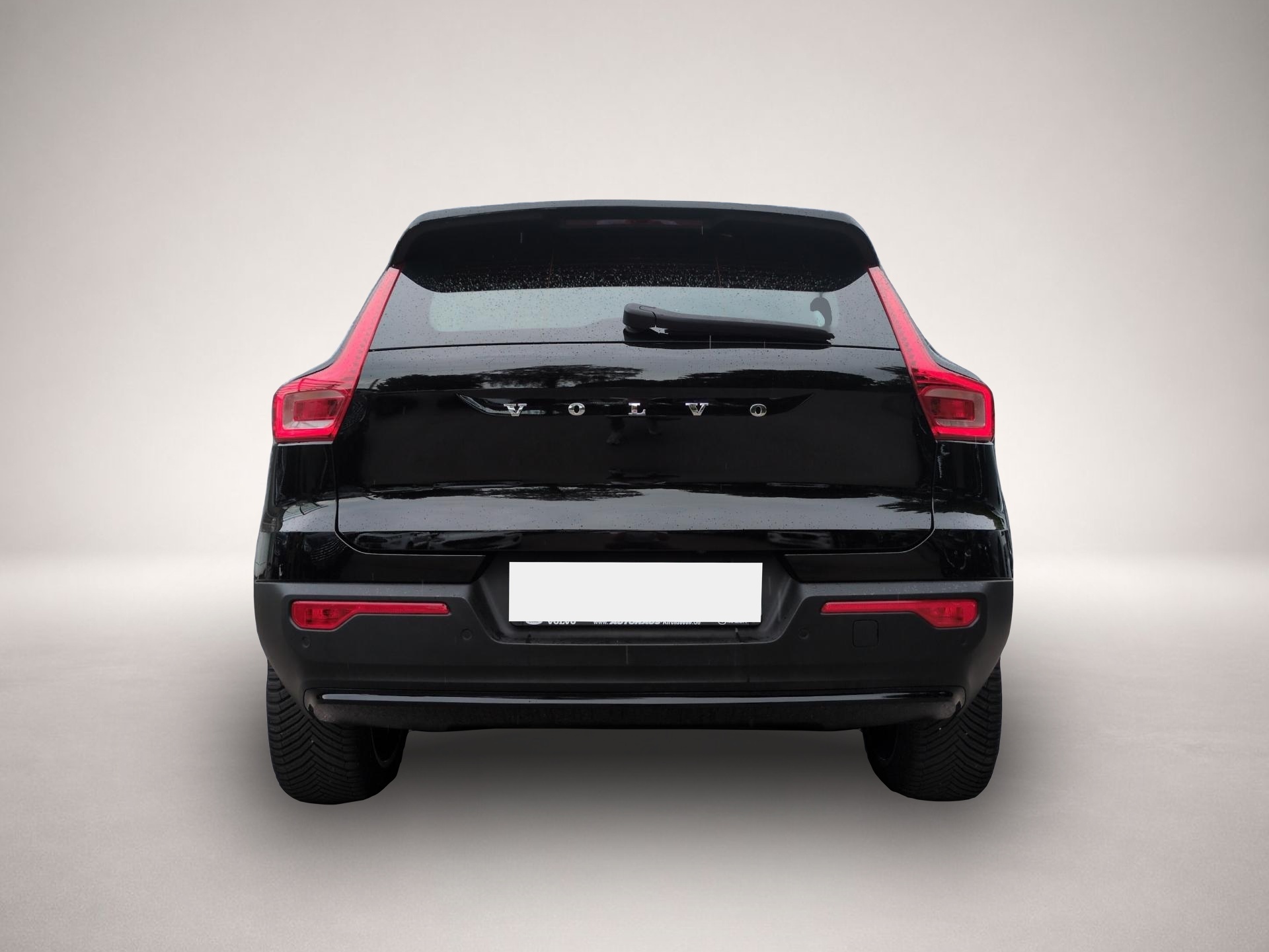 Volvo XC40 (12/2022, ELECTRIC)