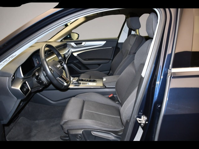 Audi A6 (07/2021, Benzin)