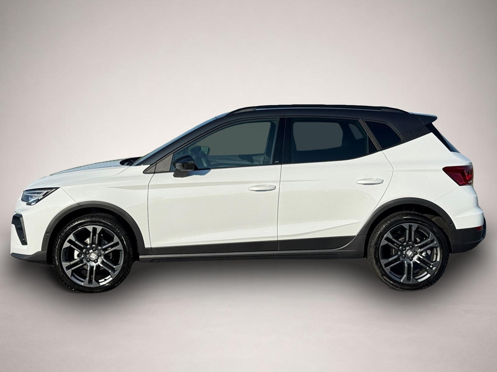 Seat Arona (04/2026, Benzin)