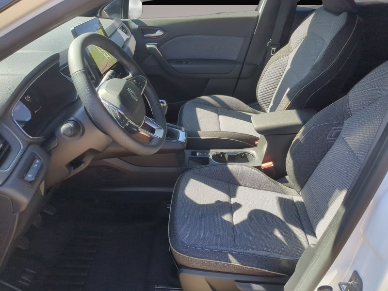 Renault Captur (03/2026, Benzin)