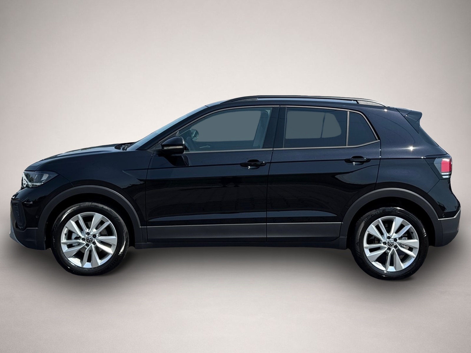 Volkswagen T-Cross (06/2026, Benzin)