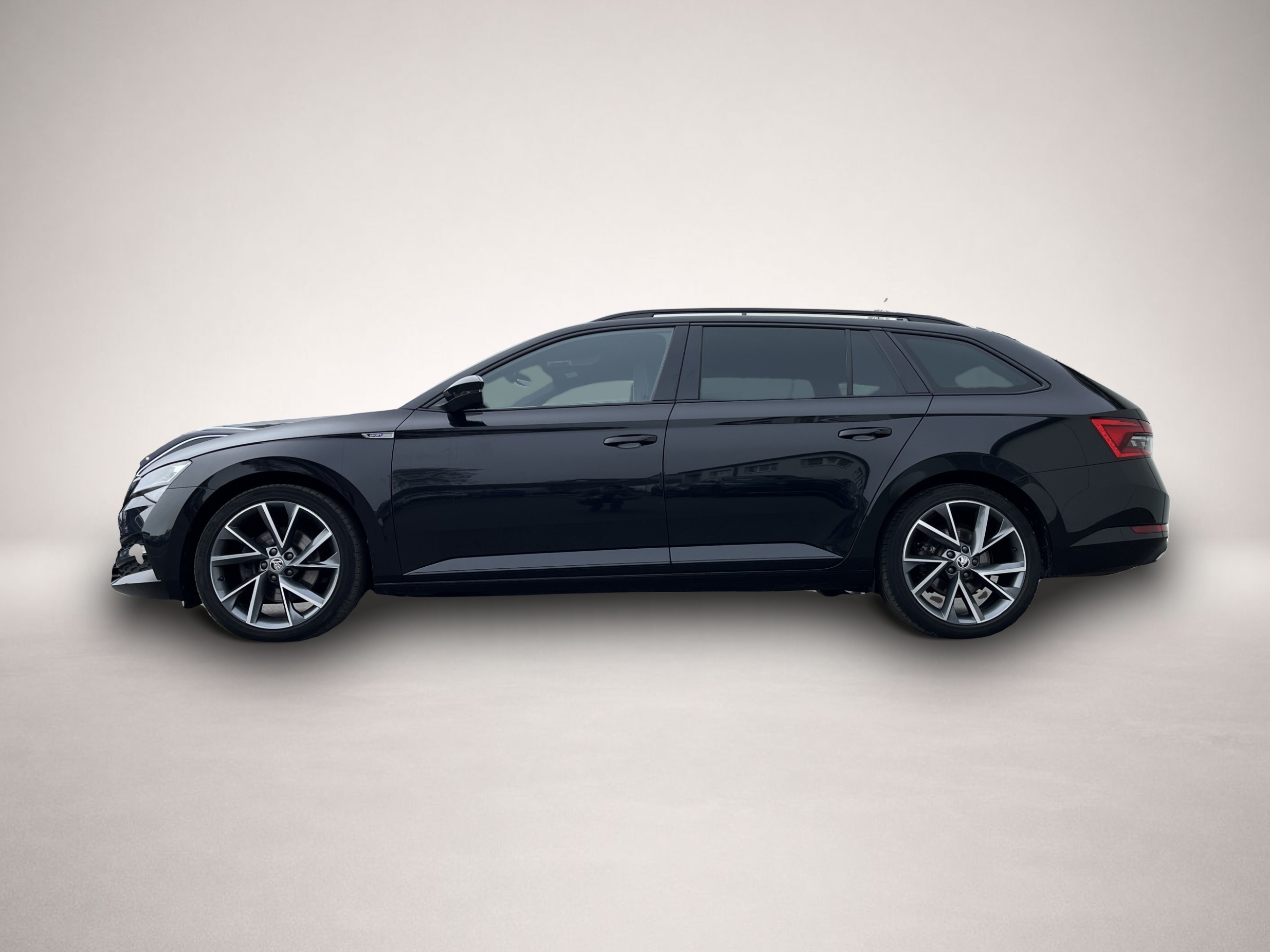 Skoda Superb (10/2022, Diesel)