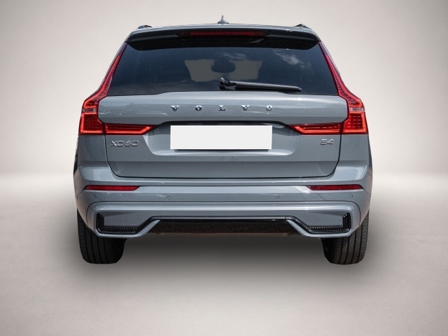 Volvo XC60 (12/2023, Benzin)