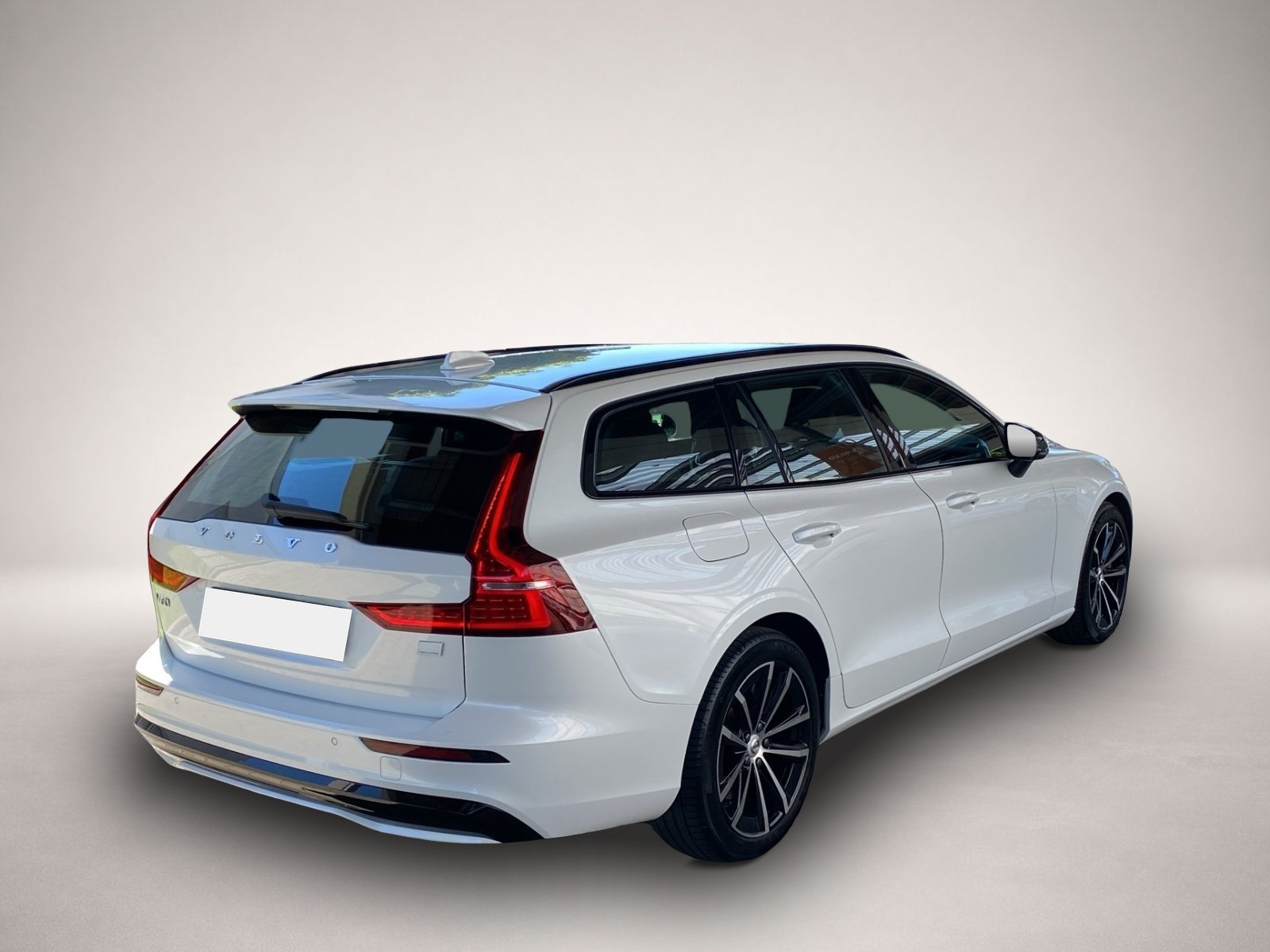 Volvo V60 (05/2023, )