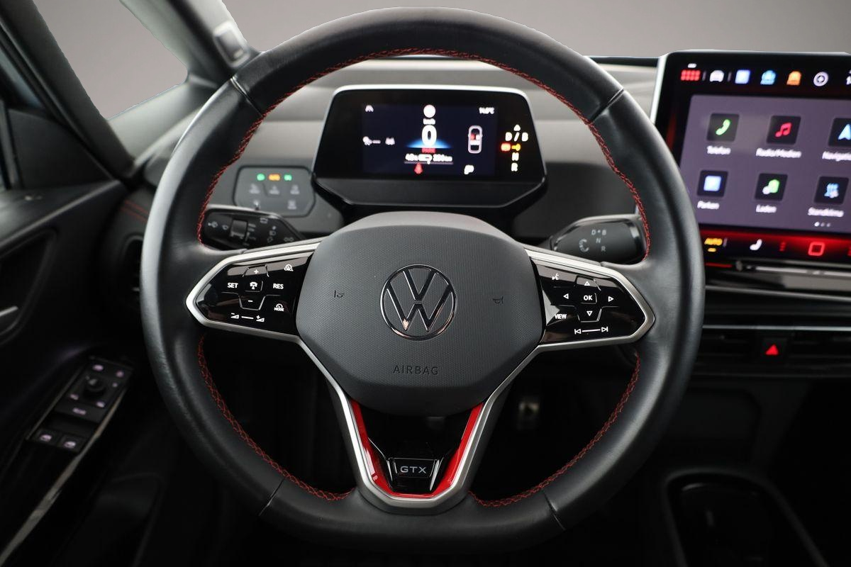 Volkswagen ID.3 (03/2025, ELECTRIC)