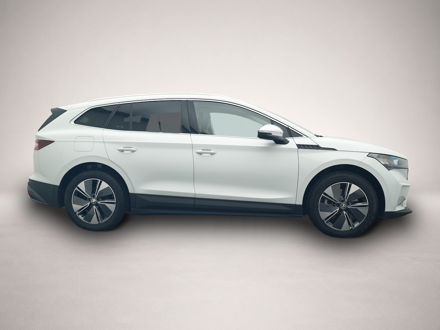 Skoda Enyaq (03/2025, ELECTRIC)
