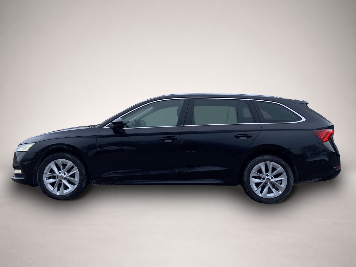 Skoda Octavia (06/2022, )