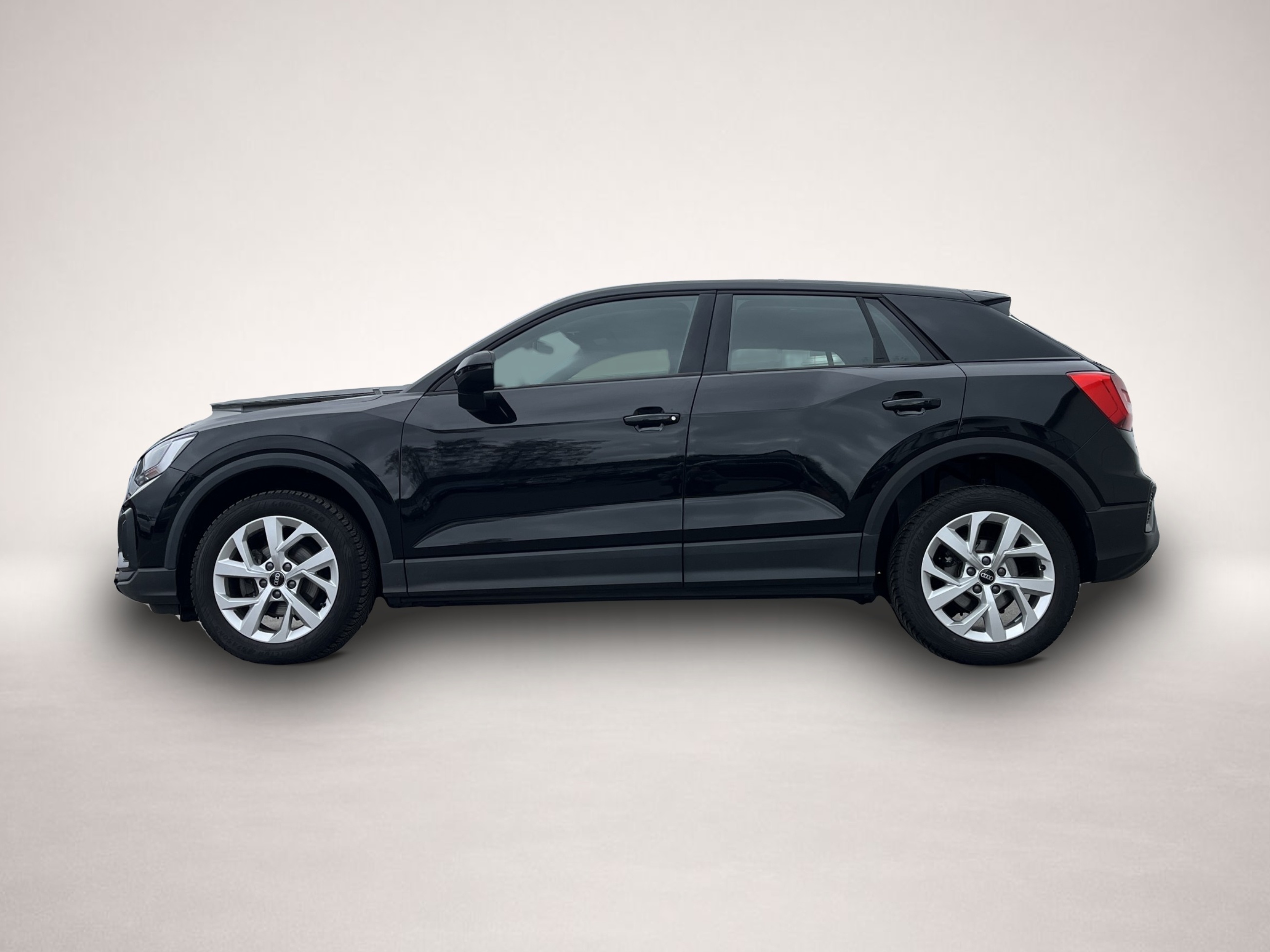 Audi Q2 (07/2022, Benzin)