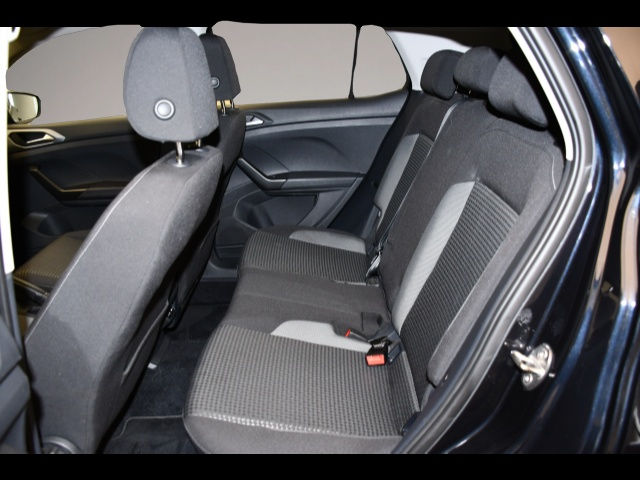 Volkswagen T-Cross (03/2022, )