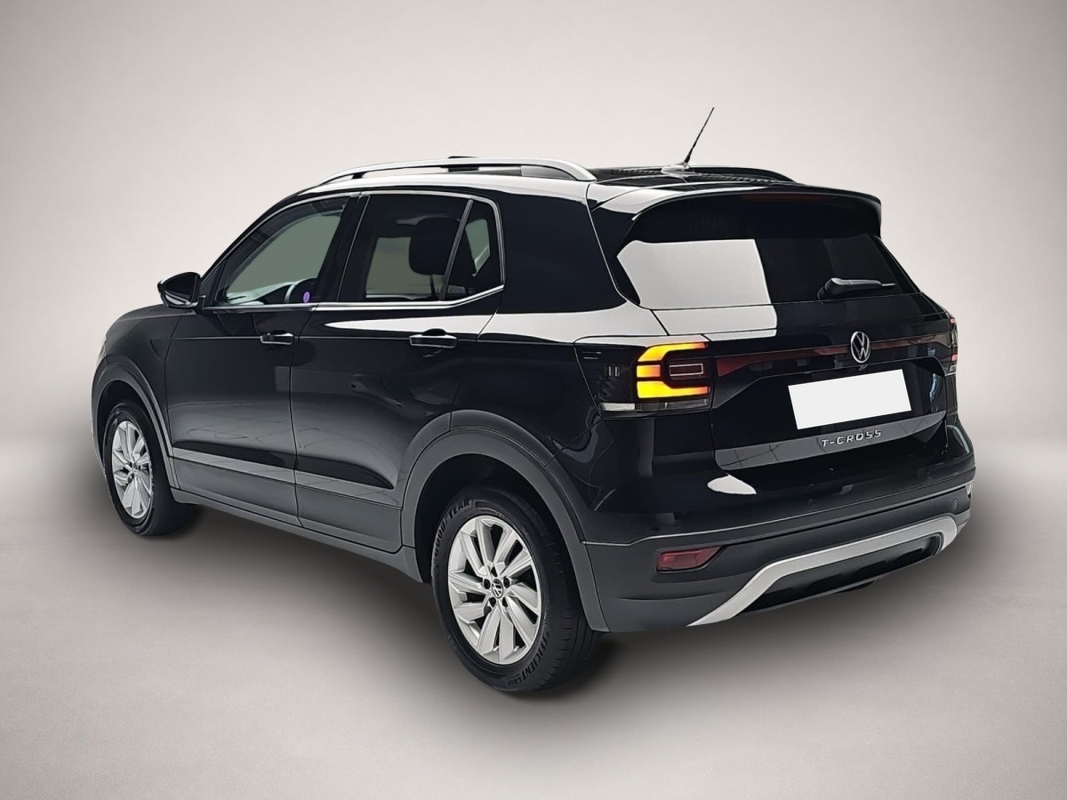 Volkswagen T-Cross (10/2023, Benzin)