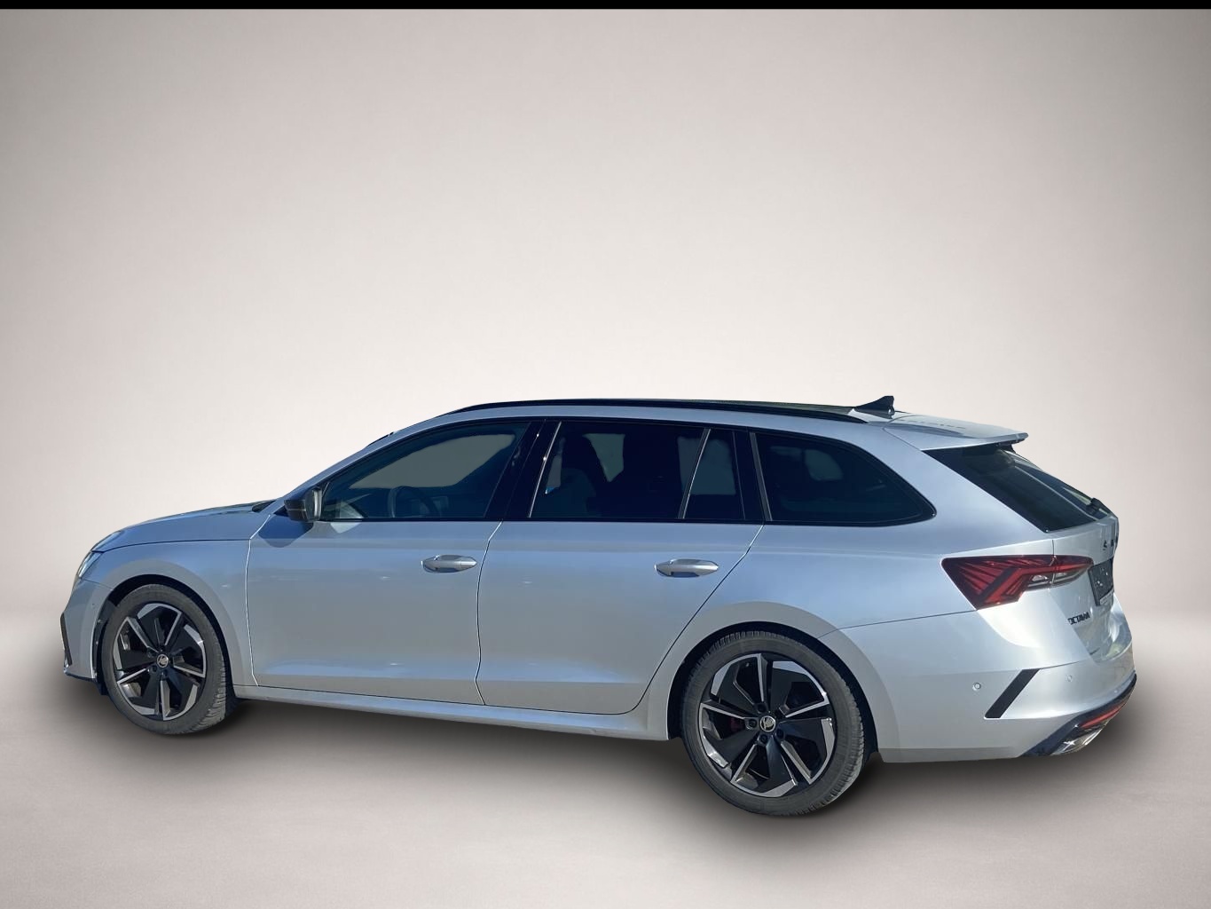 Skoda Octavia (06/2021, )