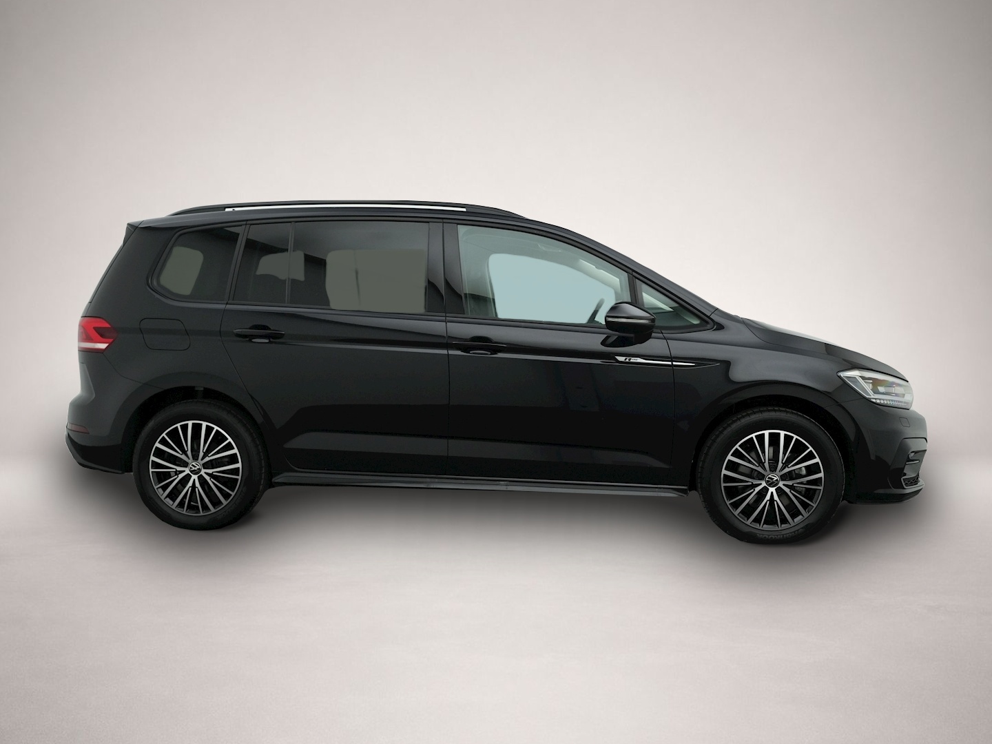 Volkswagen Touran (08/2024, Benzin)