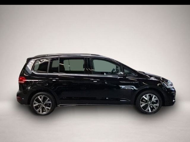 Volkswagen Touran (05/2026, Benzin)