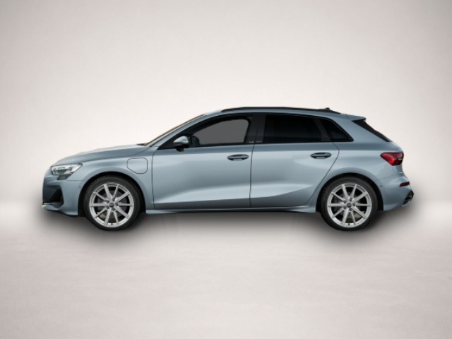 Audi A3 (11/2025, Hybrid (Benzin/Elektro))
