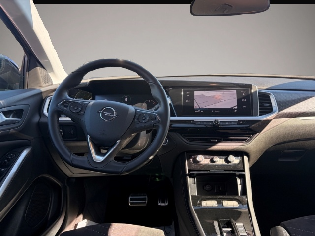 Opel Grandland (X) (11/2023, Benzin)