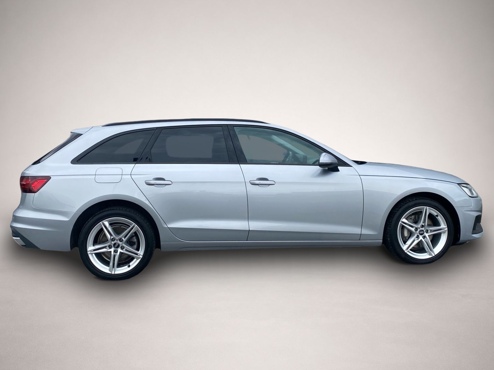 Audi A4 (01/2025, )