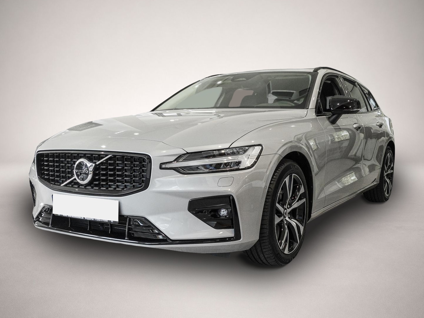 Volvo V60 (05/2026, Benzin)