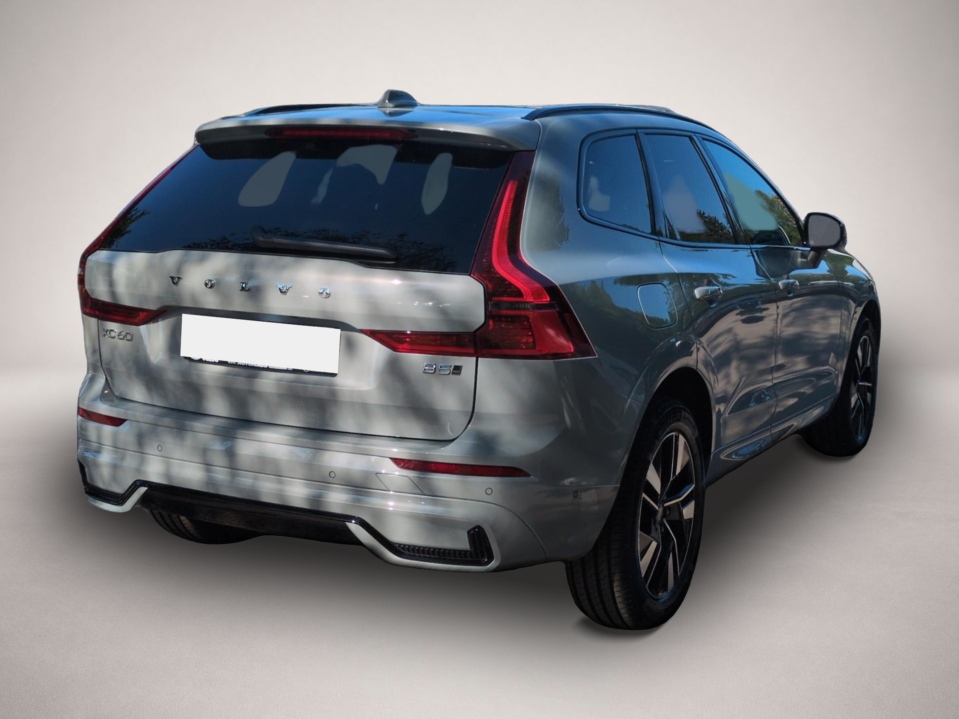 Volvo XC60 (12/2025, Benzin)