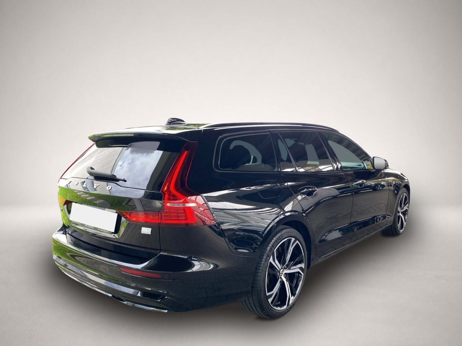 Volvo V60 (10/2022, )