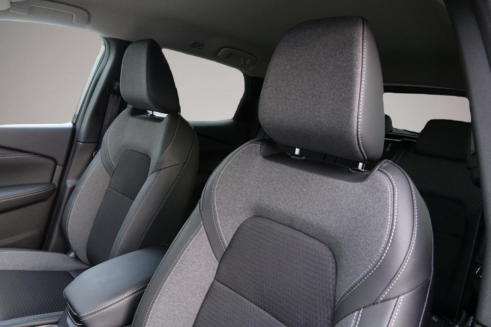 Nissan Qashqai (, Benzin)