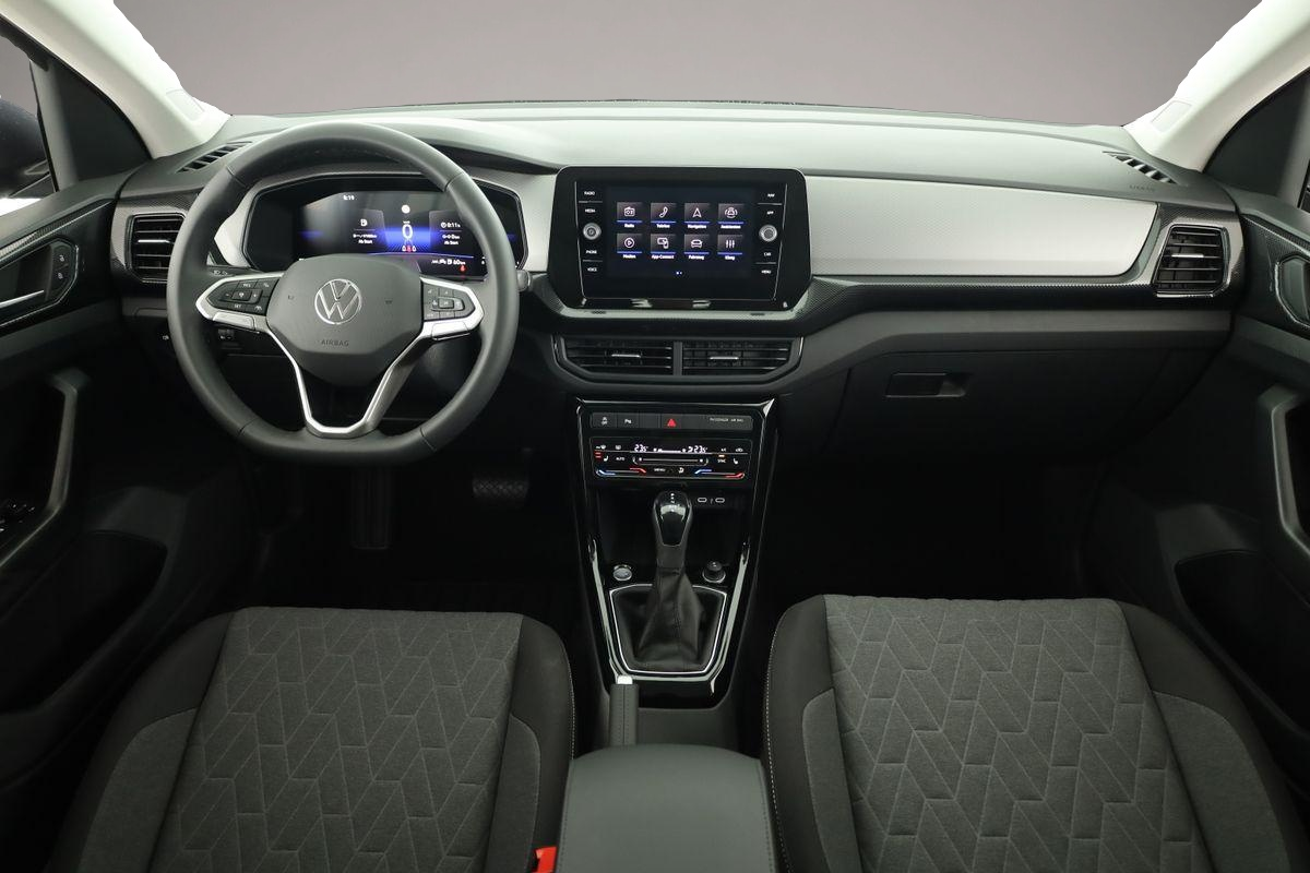 Volkswagen T-Cross (04/2026, Benzin)