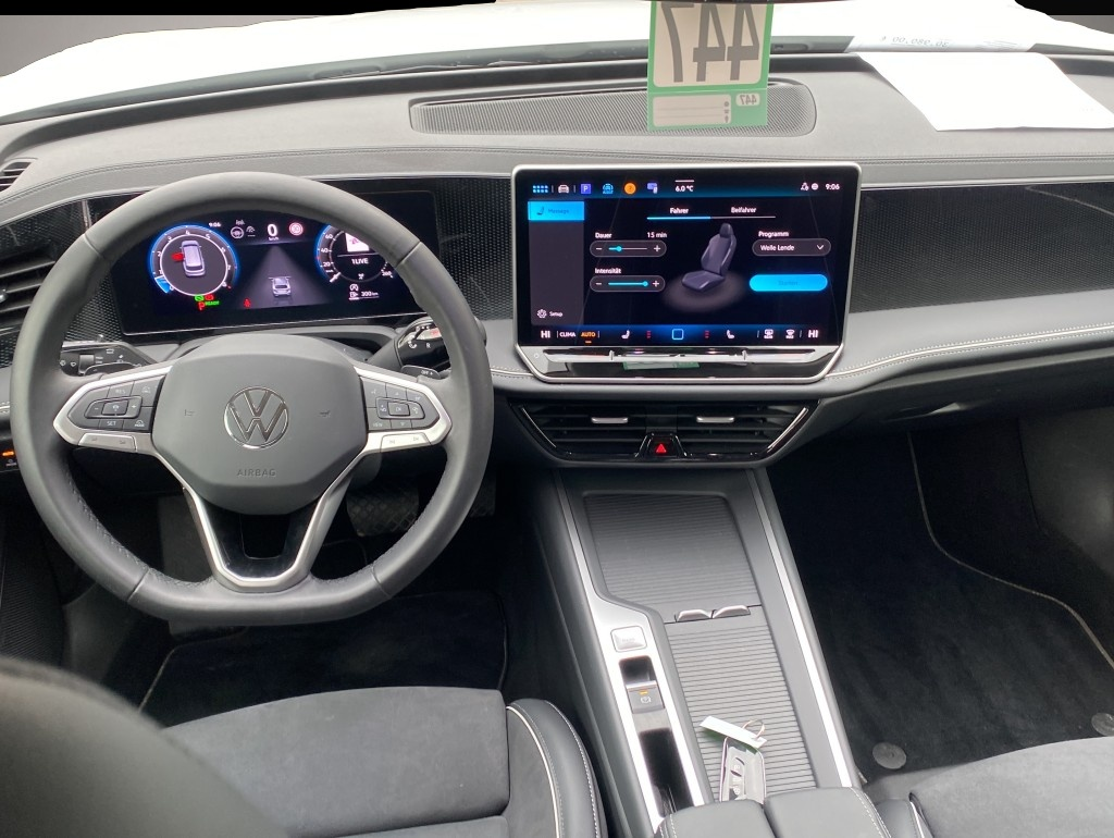 Volkswagen Passat Variant (06/2025, Benzin)