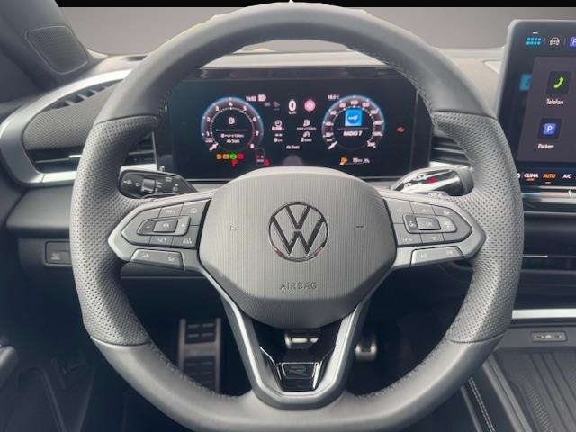 Volkswagen T-Roc (04/2026, Benzin)