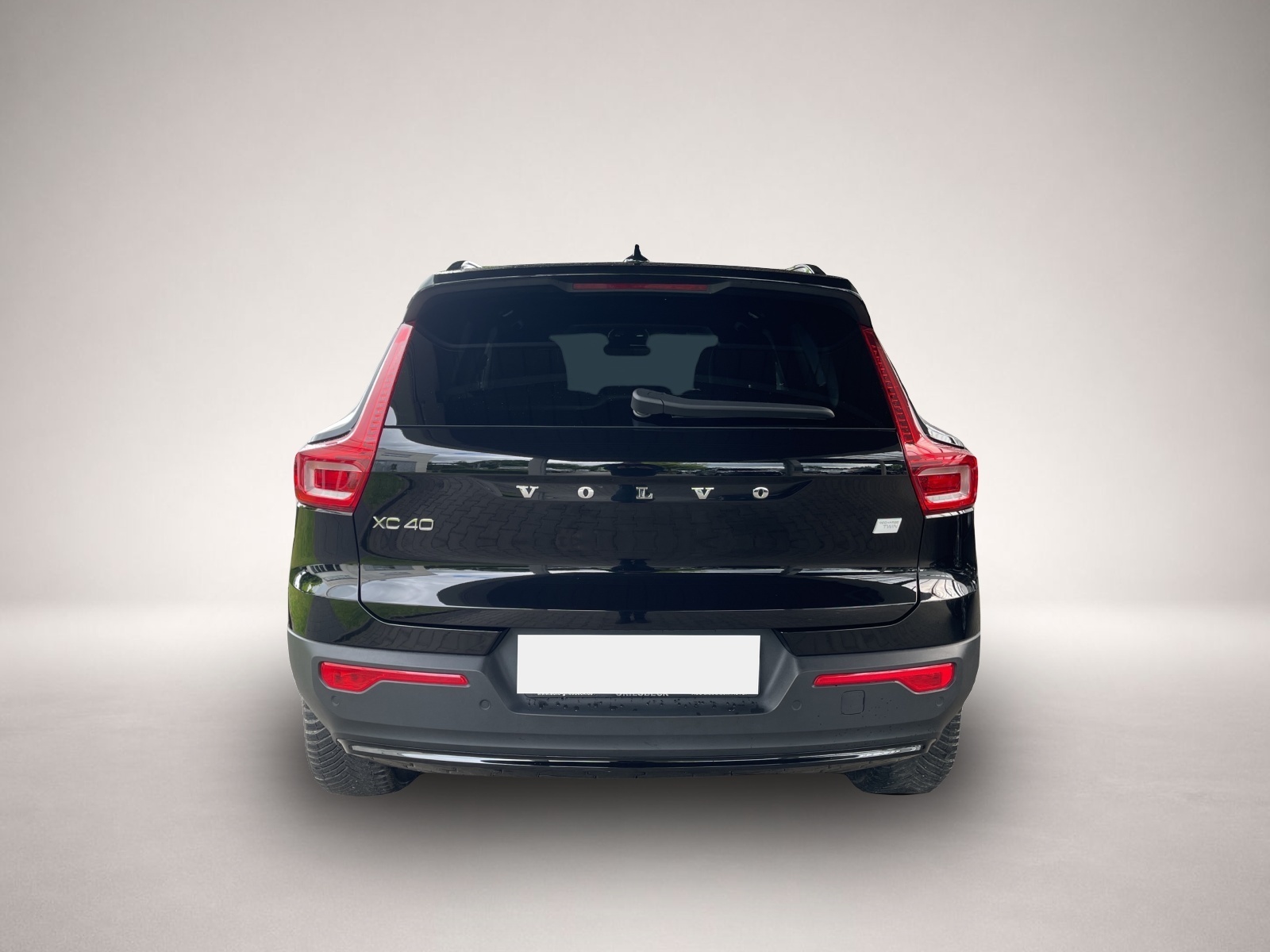 Volvo XC40 (11/2023, ELECTRIC)