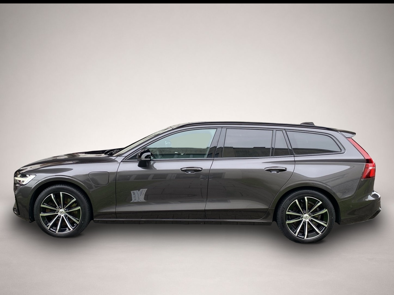 Volvo V60 (10/2022, )