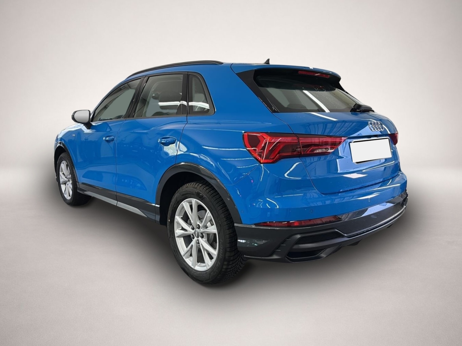 Audi Q3 (08/2020, Benzin)