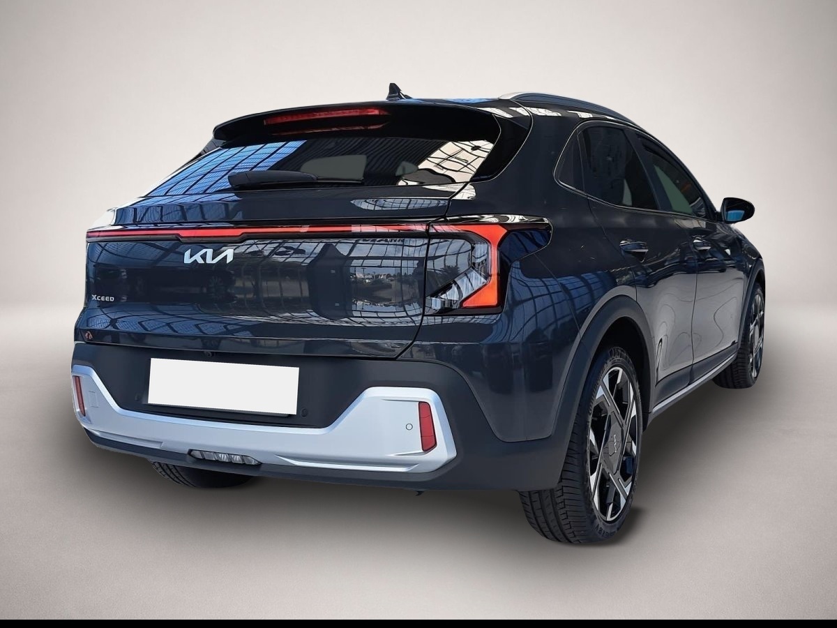 Kia XCeed, image 2 of 4