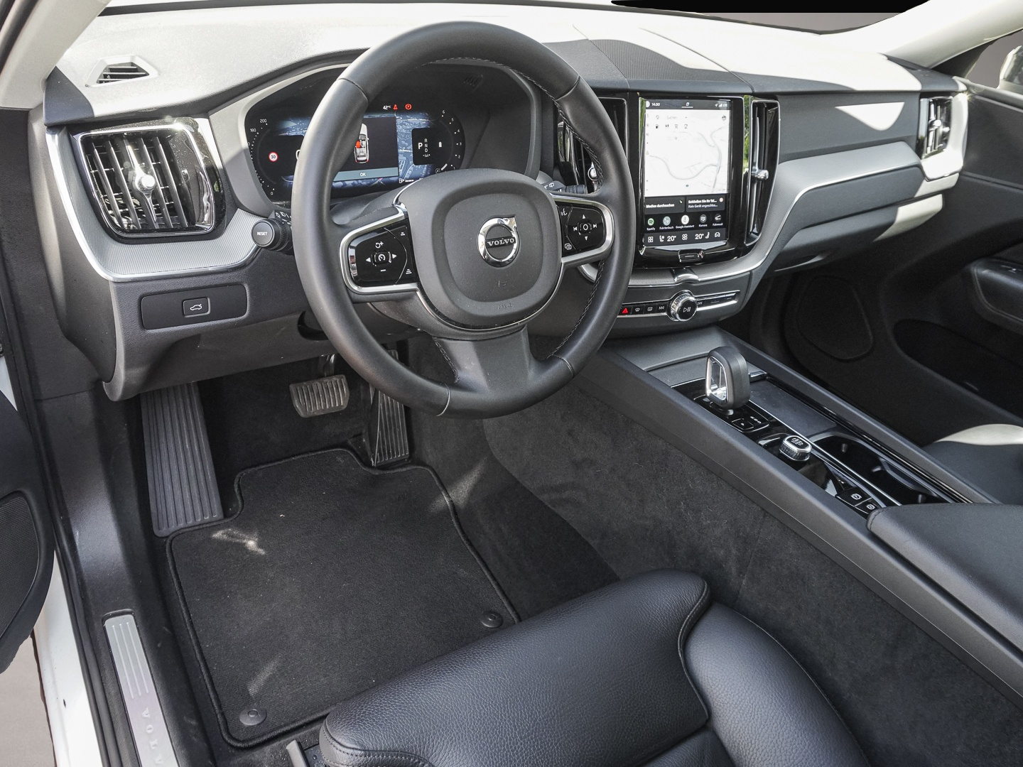 Volvo XC60 (07/2023, Diesel)