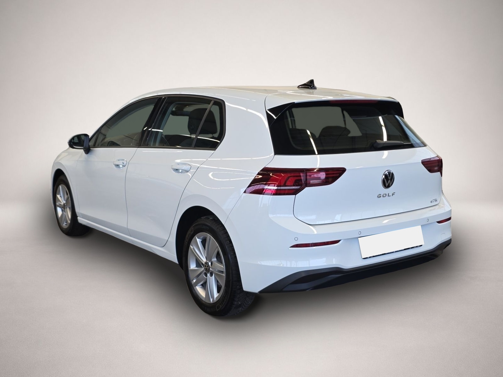 Volkswagen Golf (03/2025, Benzin)