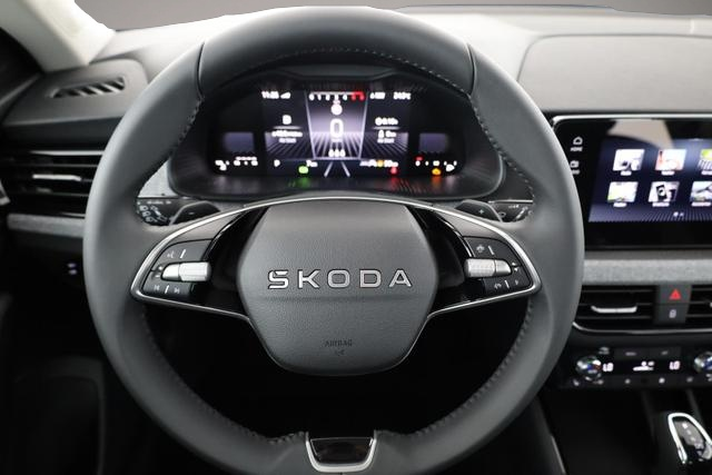 Skoda Kamiq (07/2026, Benzin)