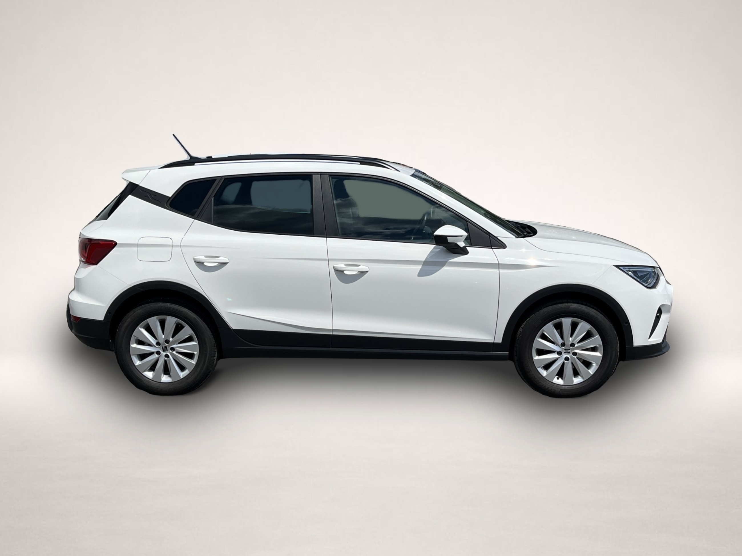 Seat Arona (02/2022, Benzin)