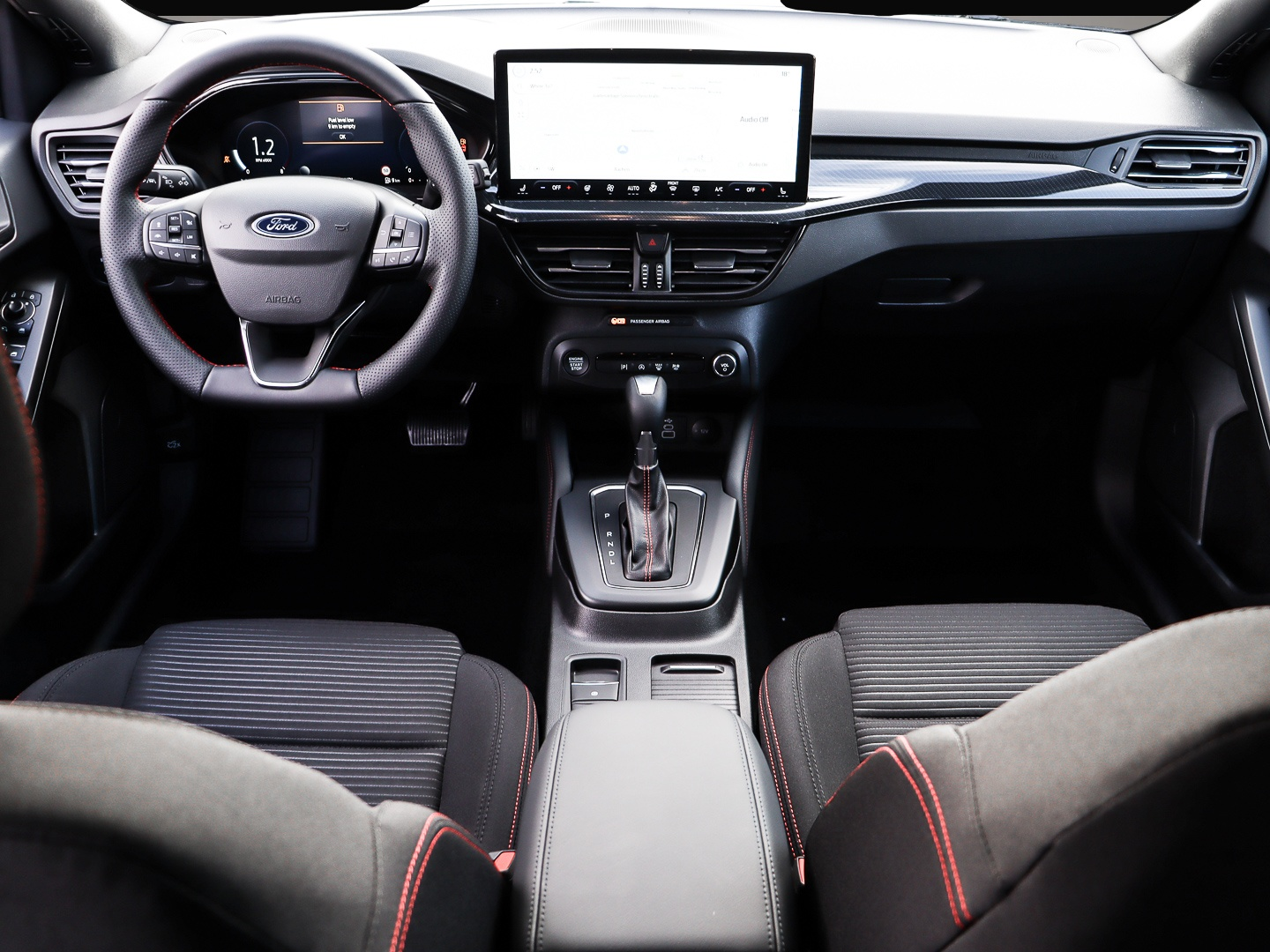 Ford Focus (01/2026, Benzin)