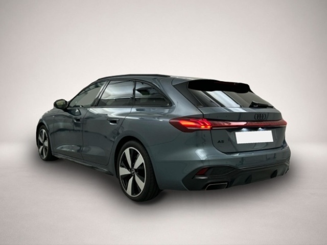 Audi A5 (05/2025, Benzin)