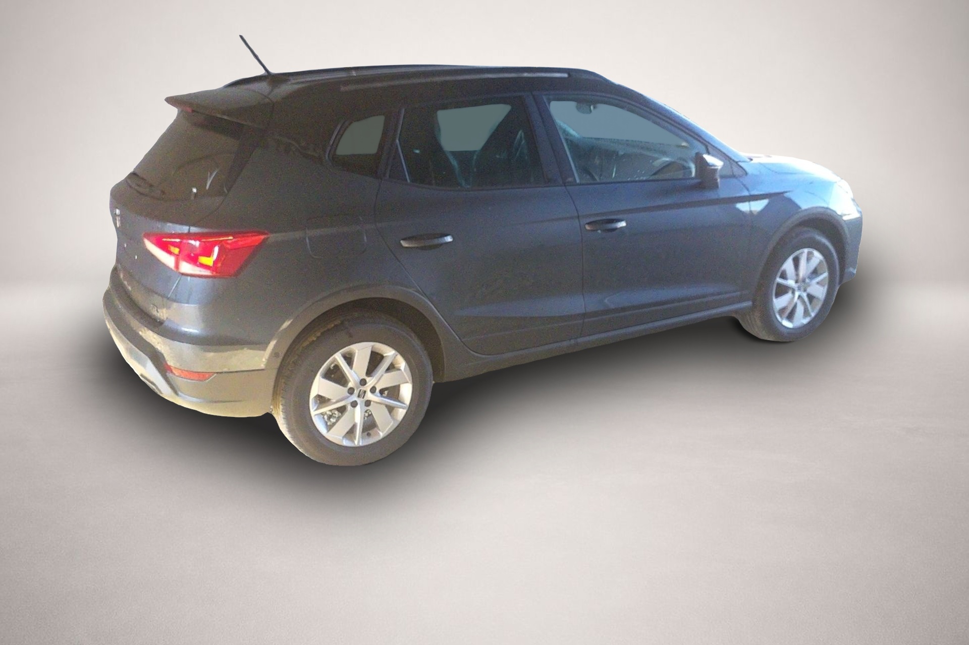 SEAT Arona, image 3 of 5