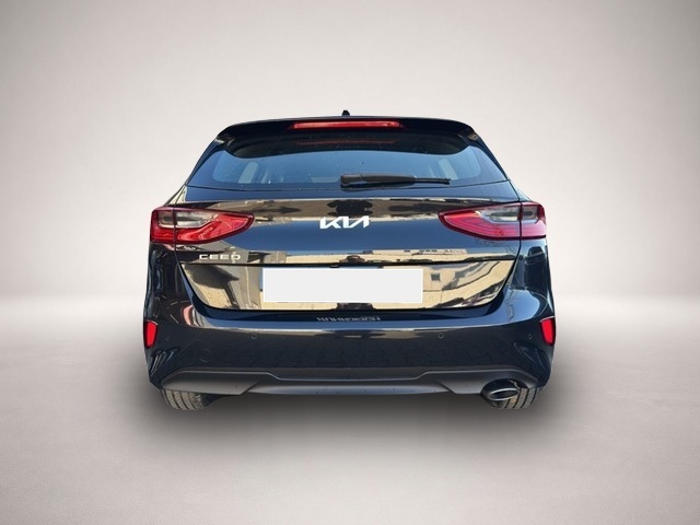 KIA cee'd / Ceed (03/2025, Benzin)