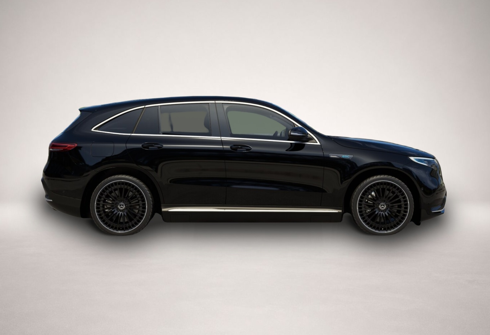 Mercedes-Benz EQC (04/2023, ELECTRIC)