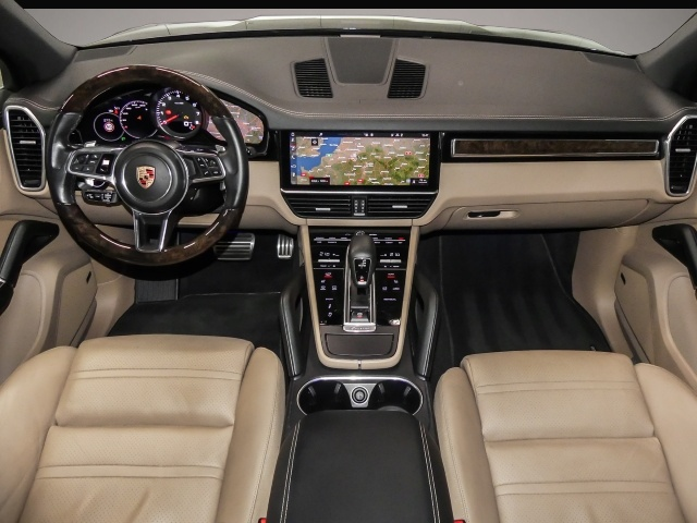 Porsche Cayenne (05/2018, )
