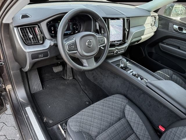 Volvo XC60 (09/2023, Diesel)