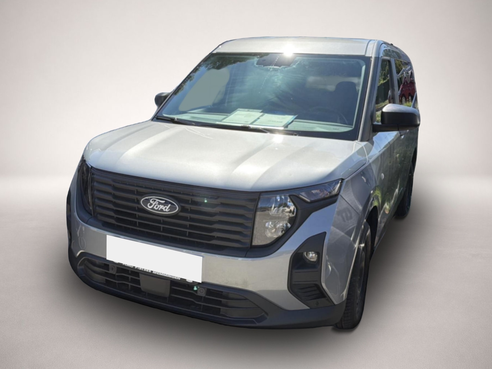 Ford Tourneo Courier (05/2026, Benzin)