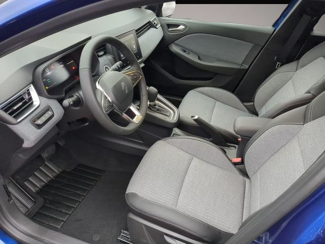 Renault Clio (11/2025, Benzin)