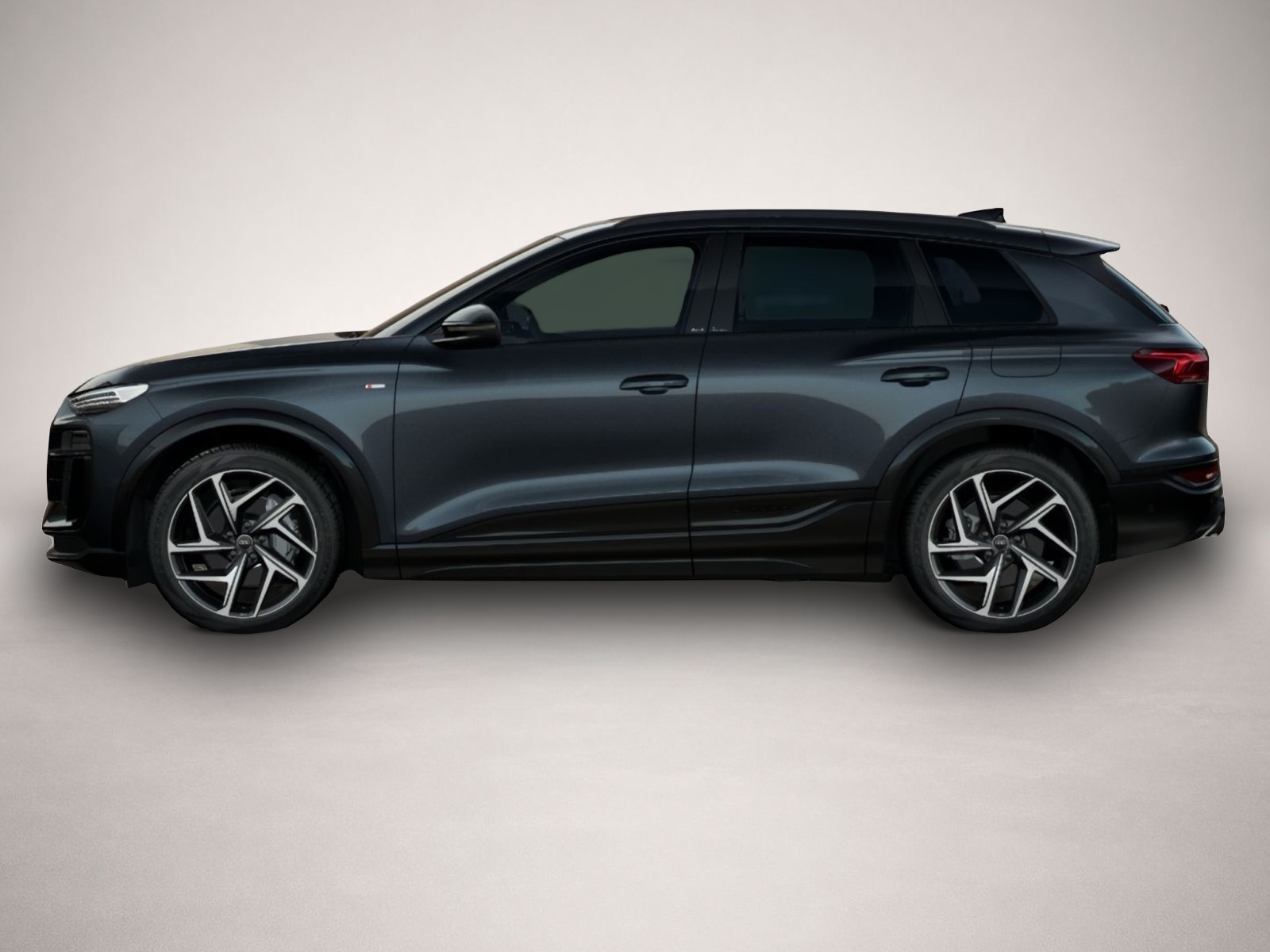 Audi Q6 e-tron (08/2025, ELECTRIC)
