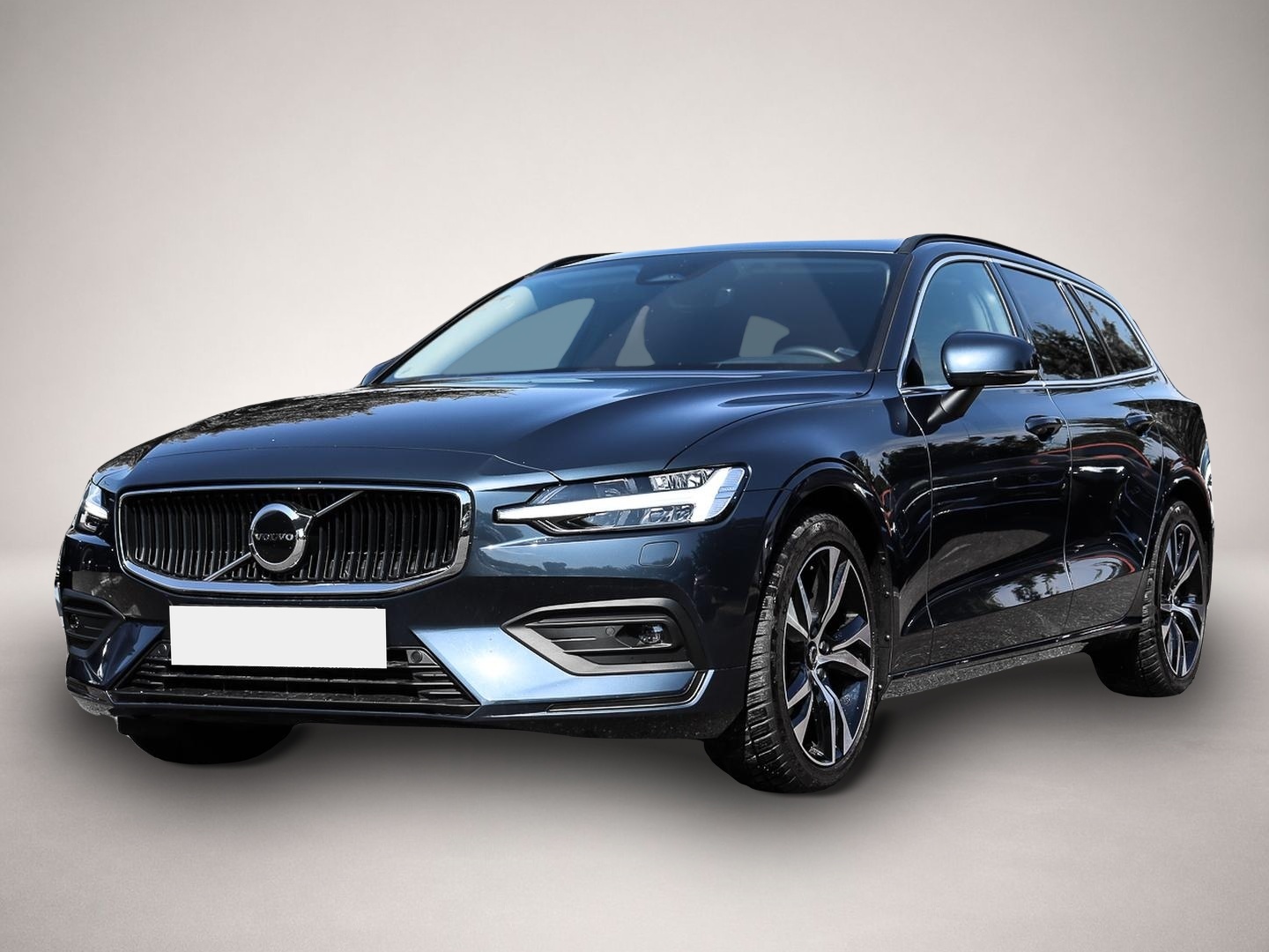 Volvo V60 (06/2024, Benzin)