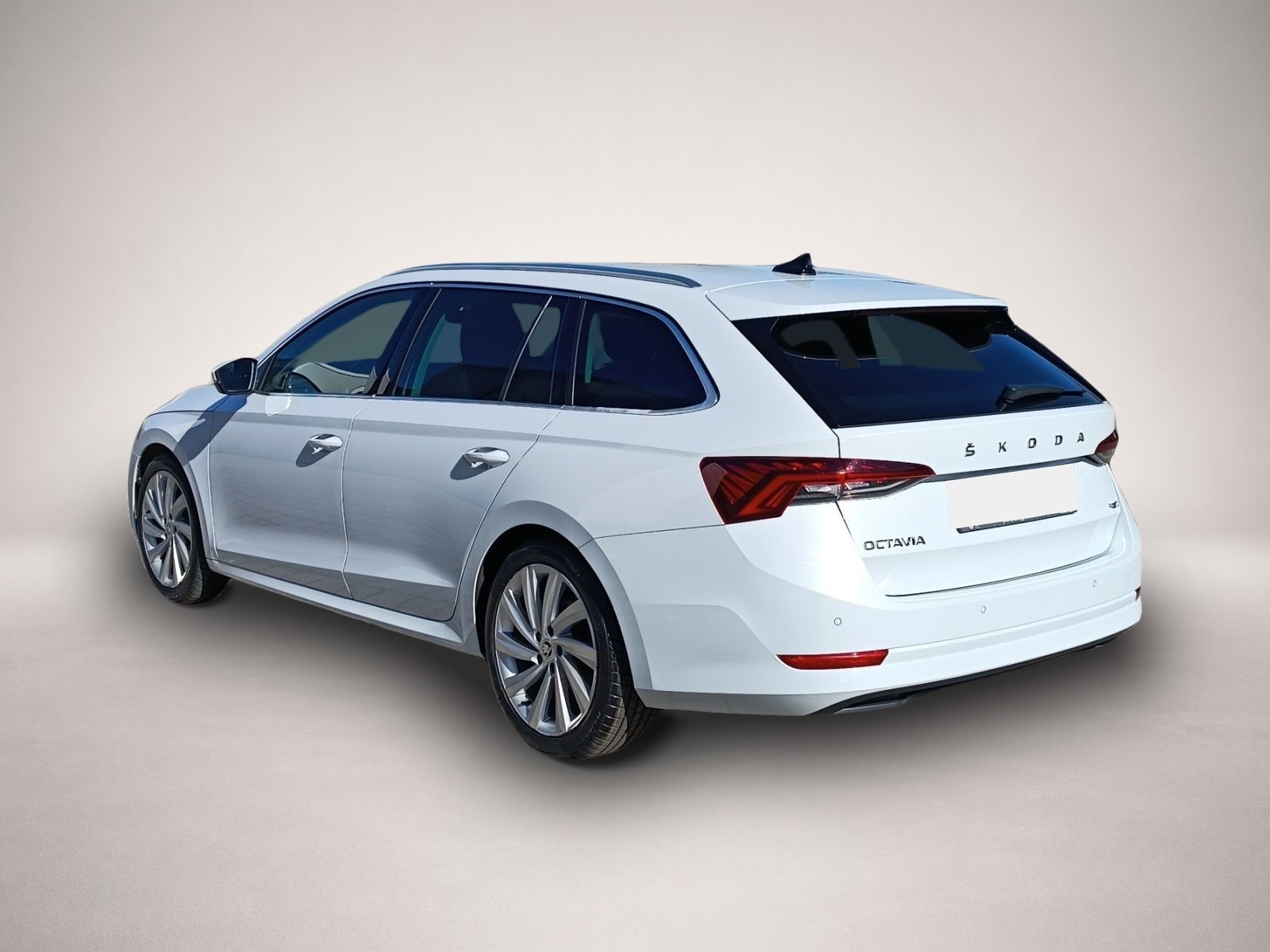 Skoda Octavia (06/2022, Benzin)