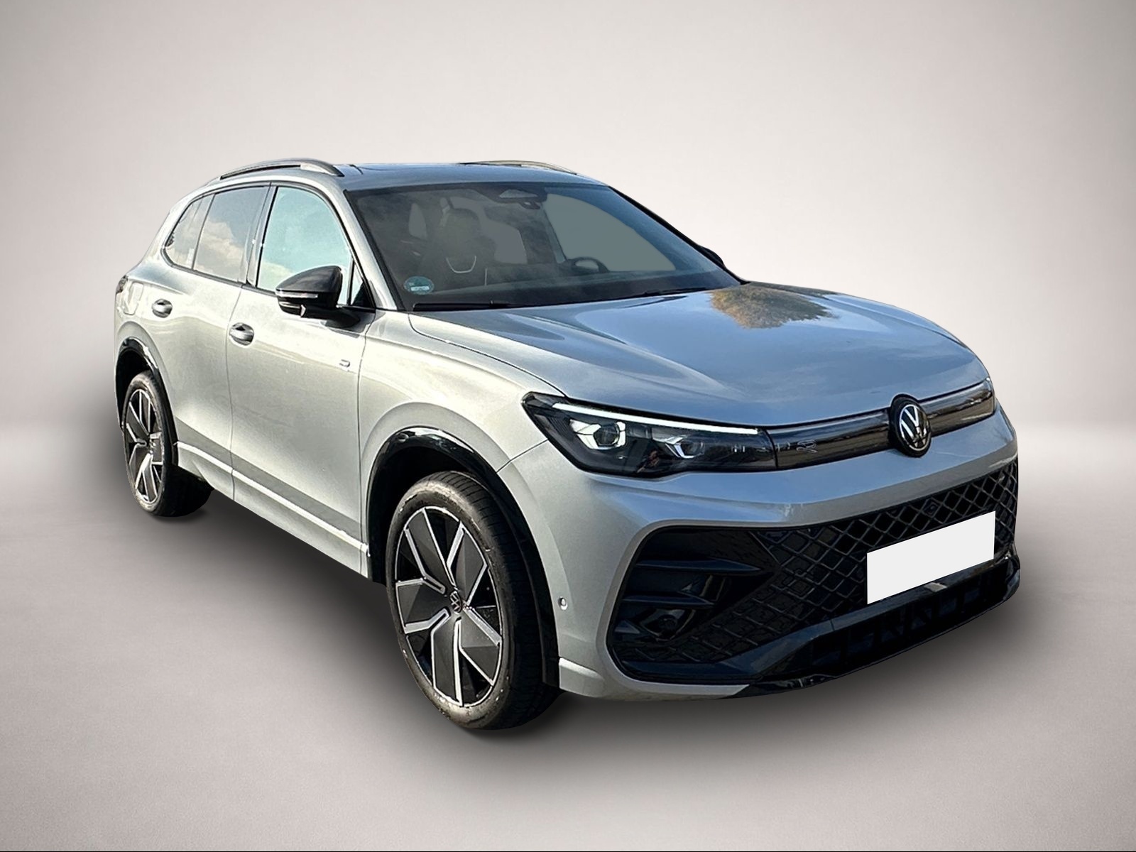 Volkswagen Tiguan (10/2025, Hybrid (Benzin/Elektro))