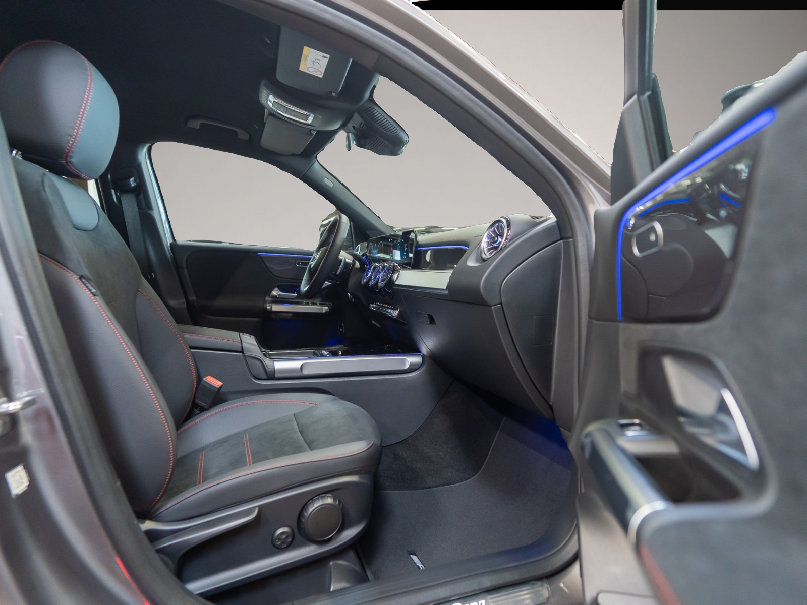 Mercedes-Benz GLB 220 (04/2026, Diesel)