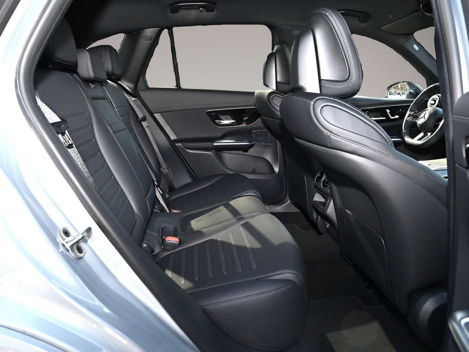Mercedes-Benz GLC 200 (03/2026, Diesel)